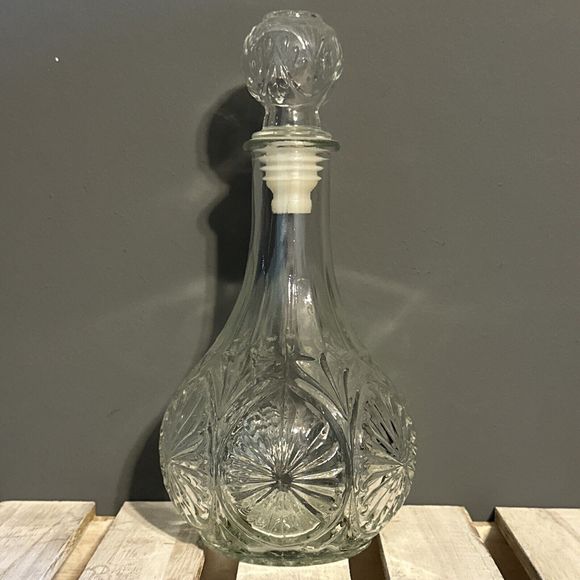 Vintage Anchor Hocking Medallion Pattern 9.5in Whiskey/Wine Decanter - Picture 4 of 7